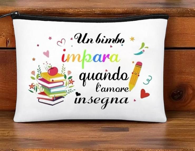 🎁 Astuccio Regalo per Maestra – 3 Grafiche Disponibili